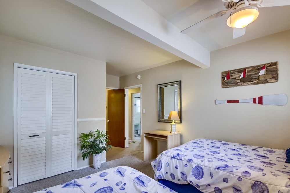 Virtual tour photo 24 of 34 for 817 Santa Clara Place