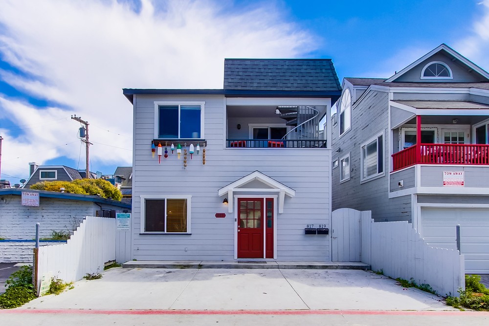 Virtual tour photo 1 of 46 for 817 Santa Clara Place