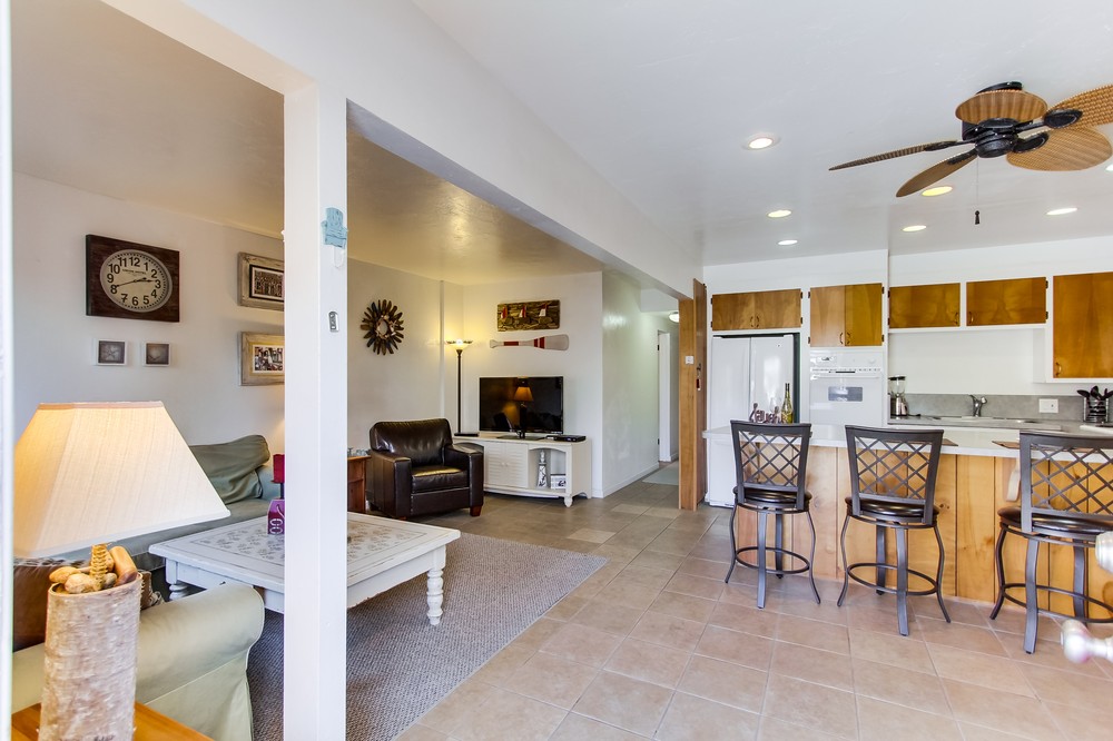 Virtual tour photo 5 of 46 for 817 Santa Clara Place