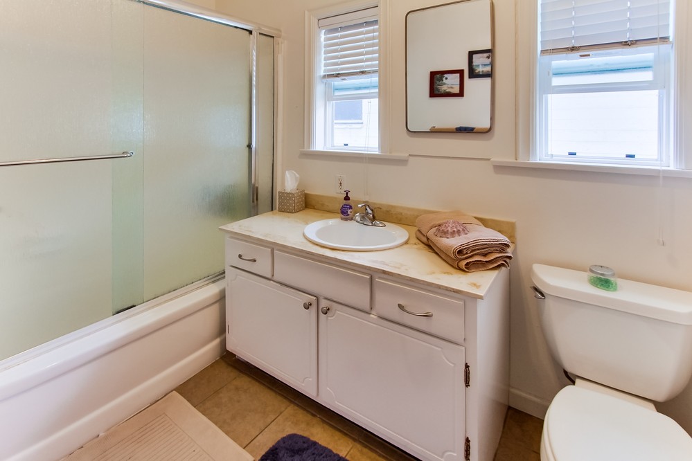 Virtual tour photo 15 of 46 for 817 Santa Clara Place