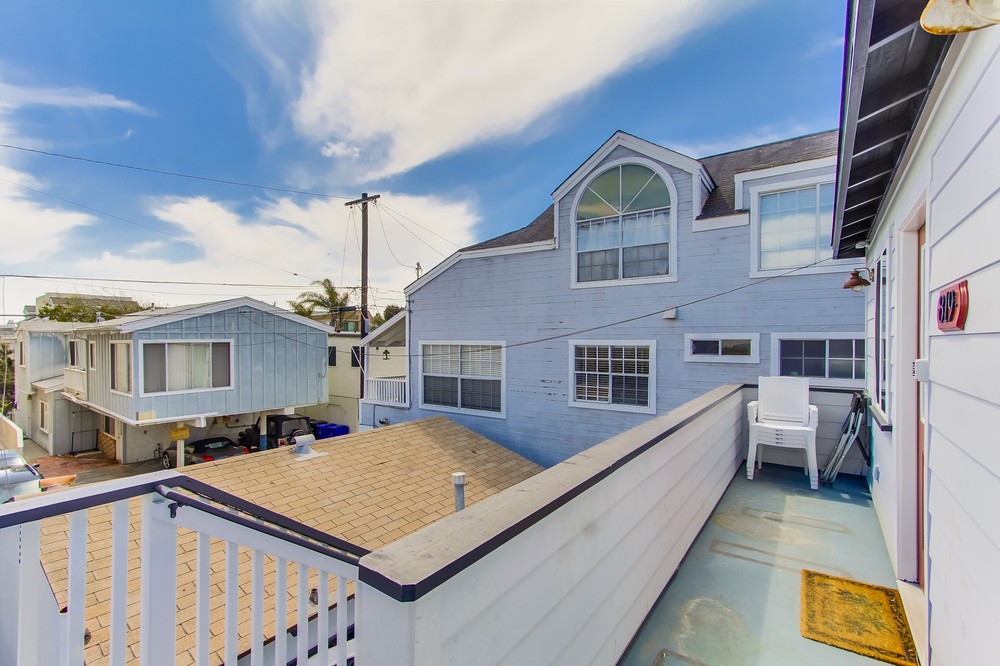 Virtual tour photo 21 of 46 for 817 Santa Clara Place