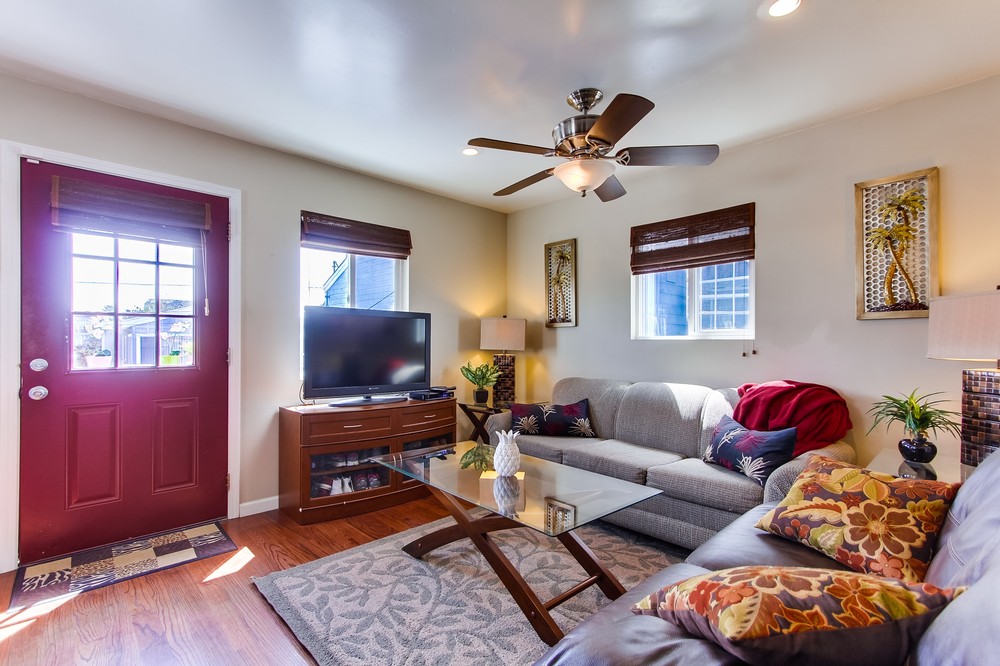 Virtual tour photo 24 of 46 for 817 Santa Clara Place