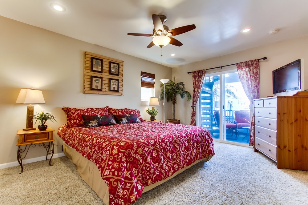 Virtual tour photo 31 of 46 for 817 Santa Clara Place