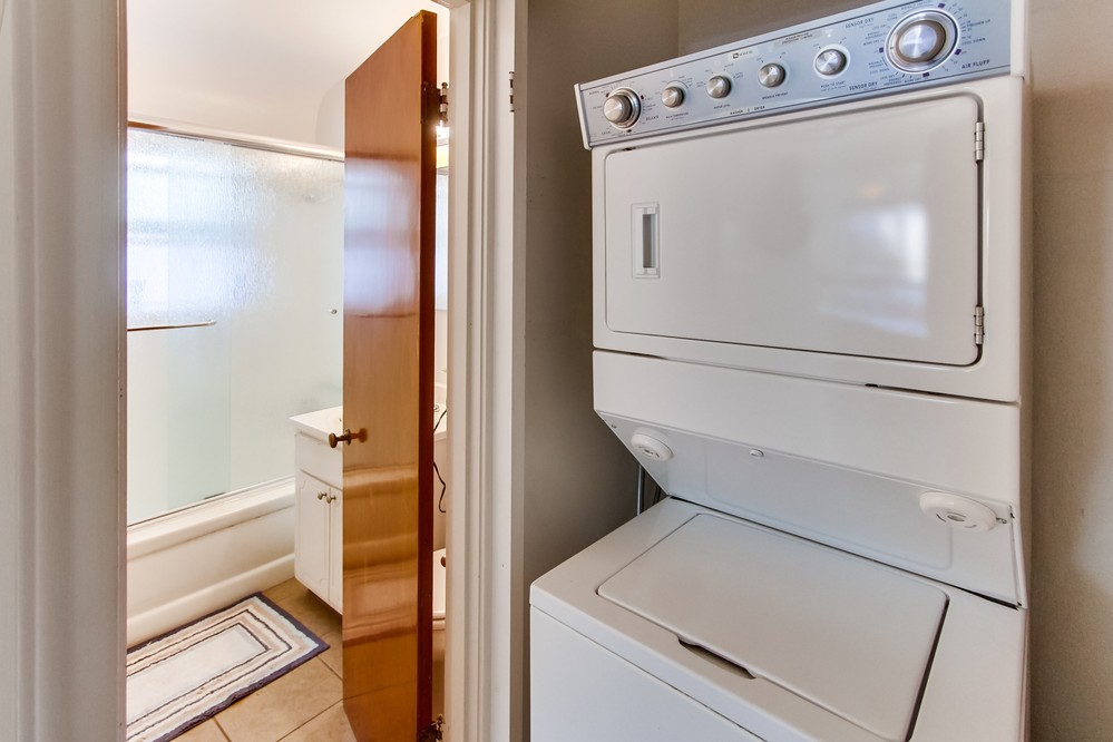 Virtual tour photo 39 of 46 for 817 Santa Clara Place