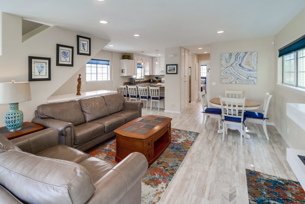 Virtual tour photo 12 of 57 for 817 Toulon Ct