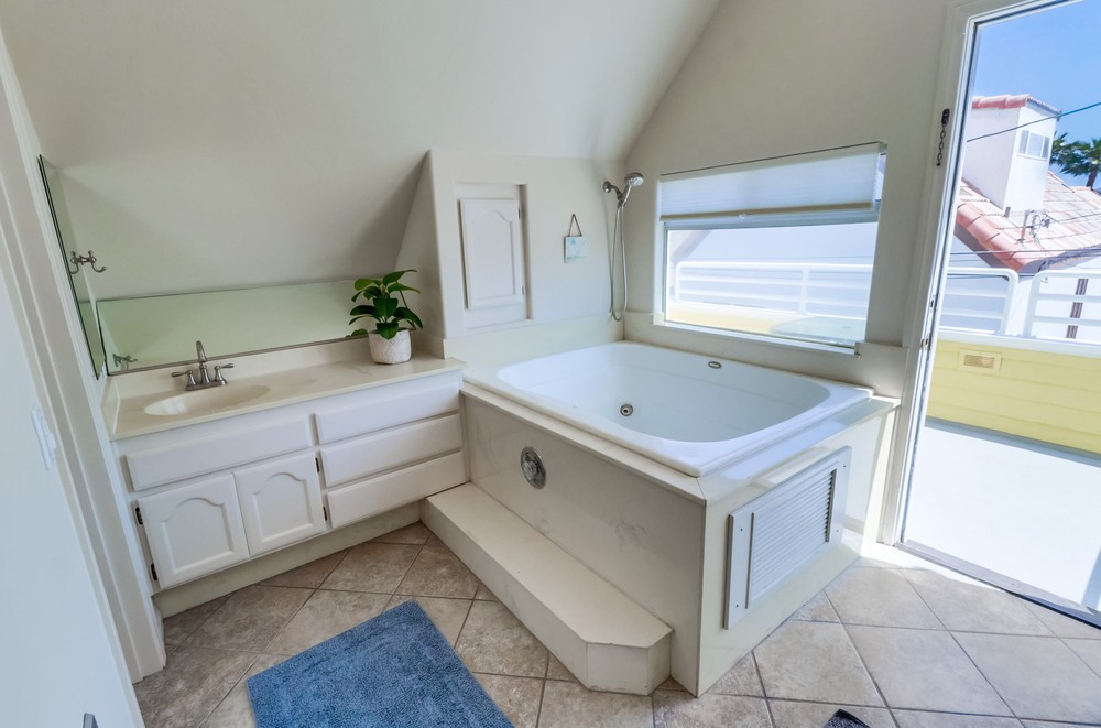 Virtual tour photo 30 of 57 for 817 Toulon Ct