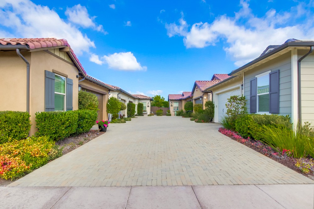Virtual tour photo 1 of 62 for 8175 Auberge Cir