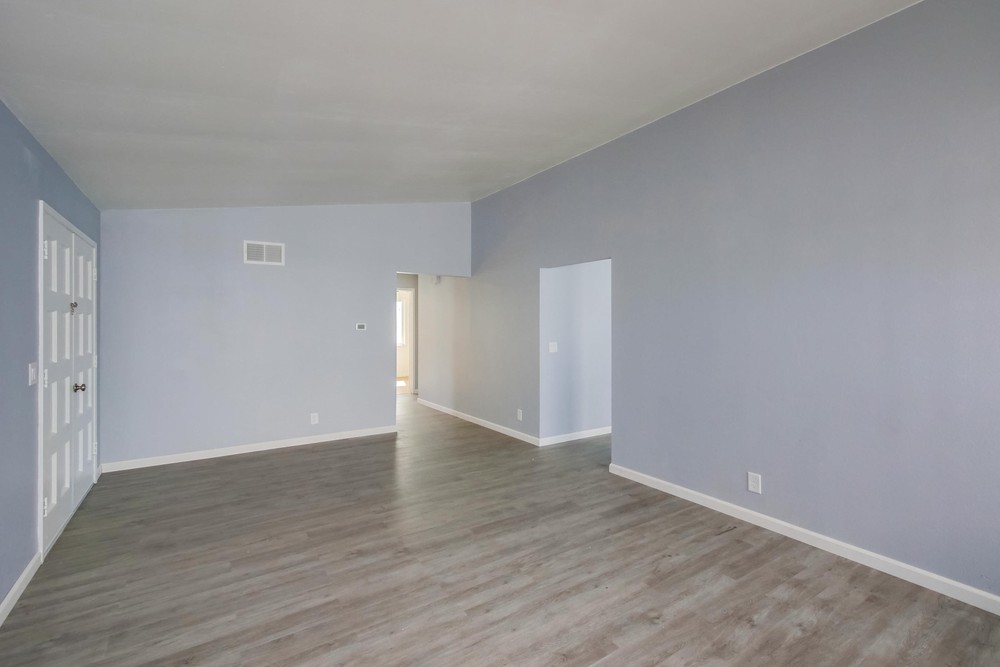 Virtual tour photo 8 of 34 for 8177 Calle Nueva