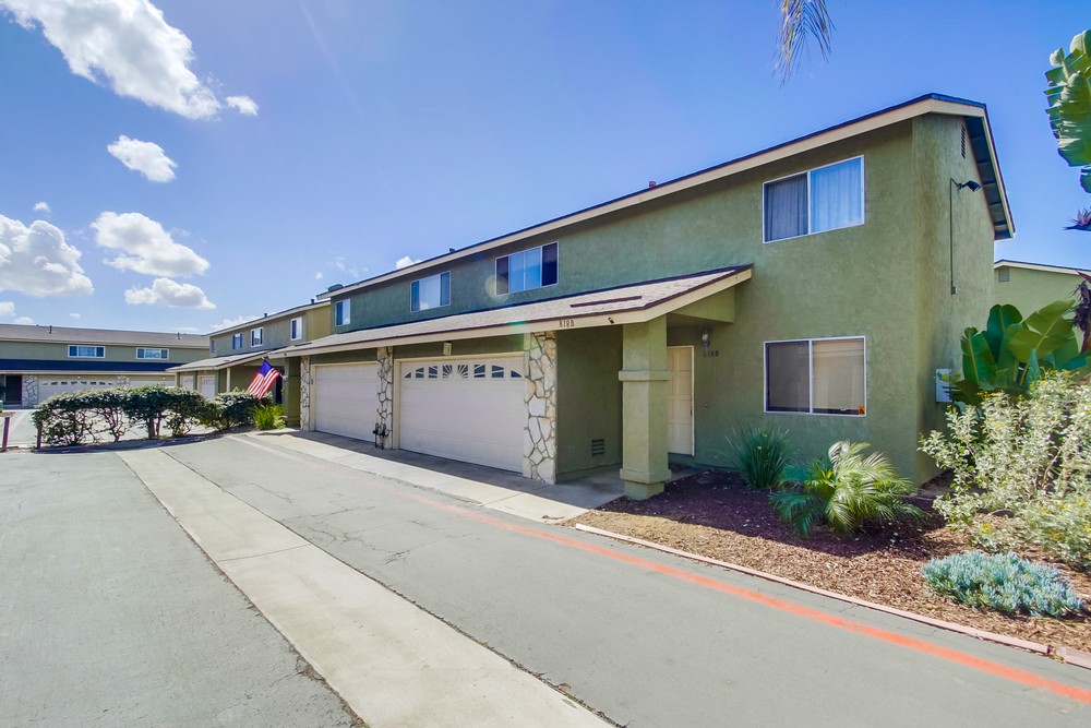 Virtual tour photo 4 of 44 for 818 Hollister St b