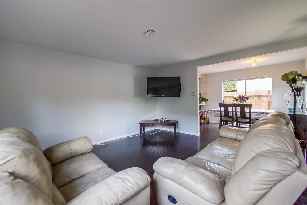 Virtual tour photo 9 of 44 for 818 Hollister St b