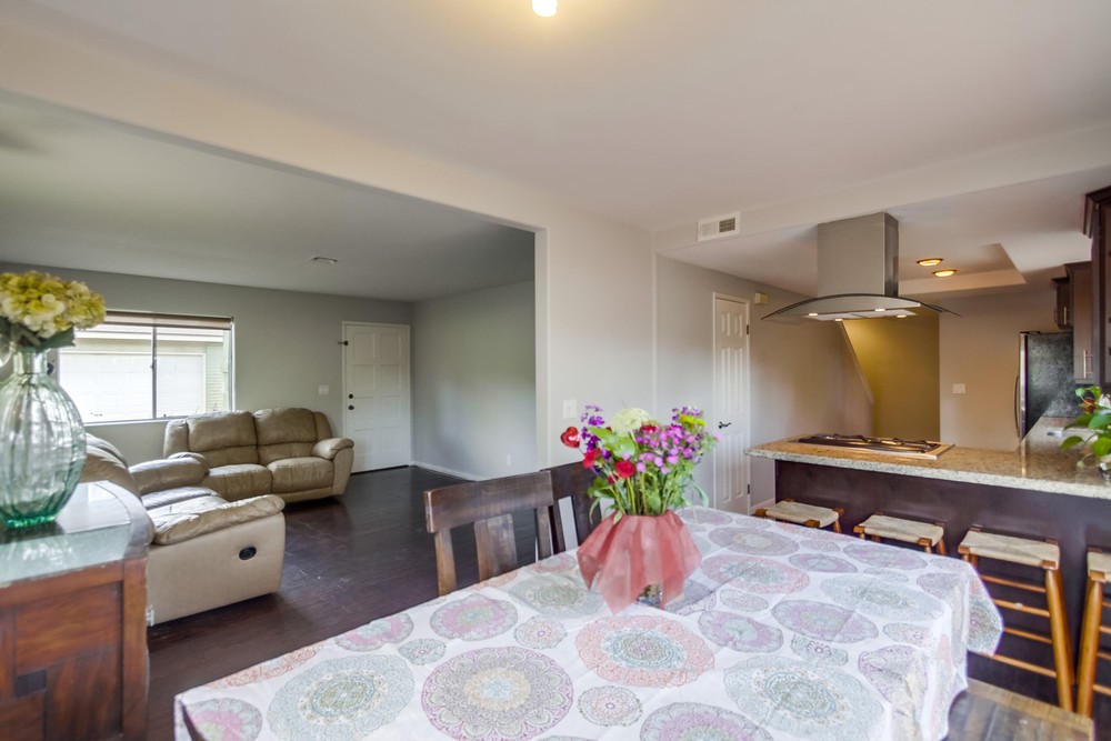 Virtual tour photo 14 of 44 for 818 Hollister St b