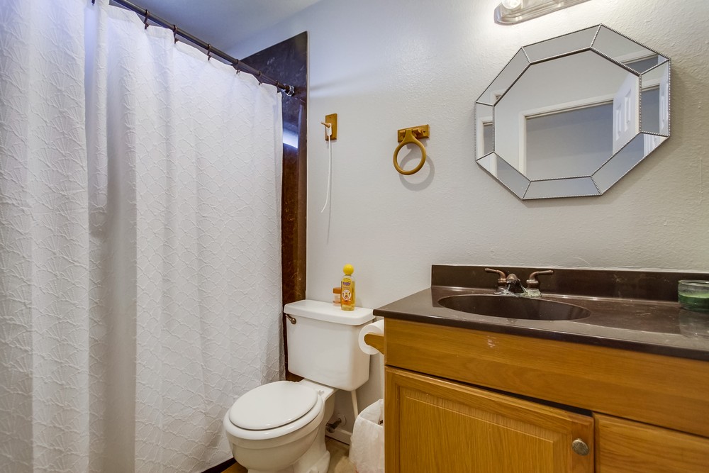 Virtual tour photo 28 of 44 for 818 Hollister St b