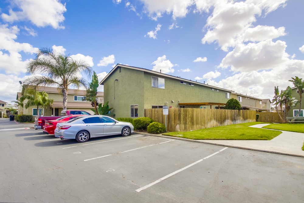 Virtual tour photo 42 of 44 for 818 Hollister St b