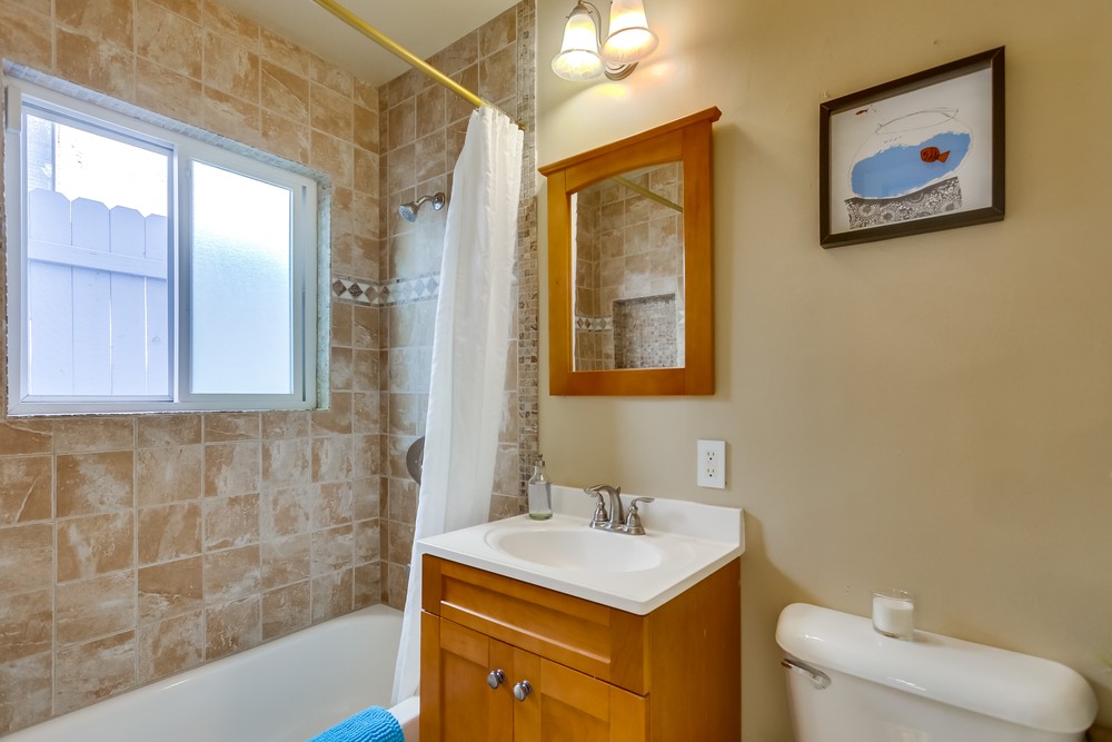 Virtual tour photo 34 of 75 for 818 Isthmus Ct