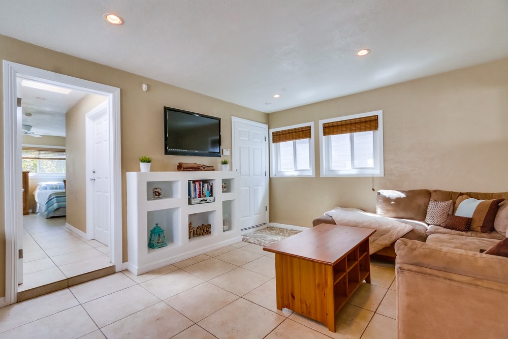 Virtual tour photo 45 of 75 for 818 Isthmus Ct