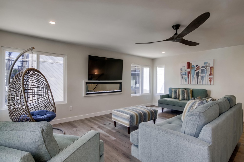 Virtual tour photo 7 of 47 for 819 Nantasket Ct