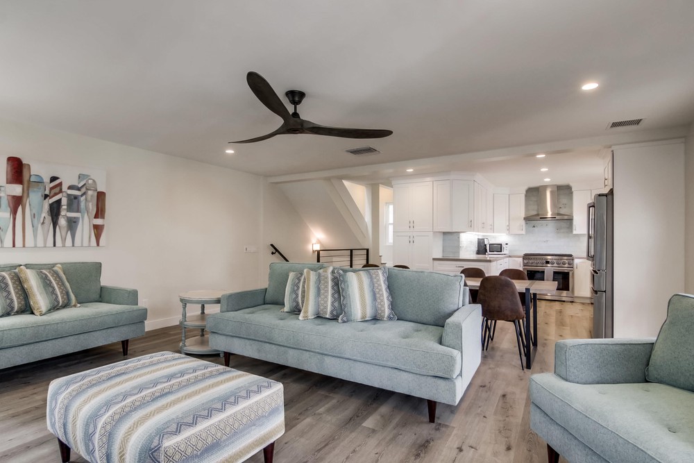 Virtual tour photo 9 of 47 for 819 Nantasket Ct