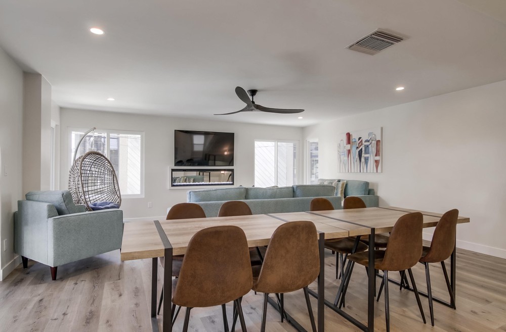 Virtual tour photo 14 of 47 for 819 Nantasket Ct