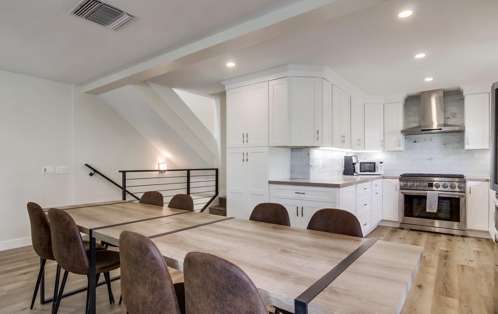 Virtual tour photo 17 of 47 for 819 Nantasket Ct
