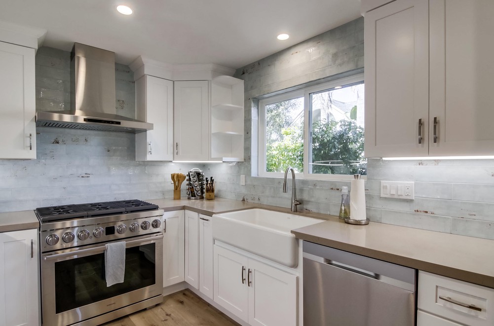 Virtual tour photo 21 of 47 for 819 Nantasket Ct