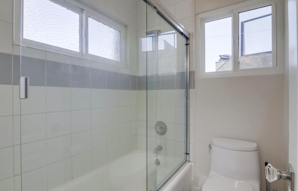 Virtual tour photo 32 of 47 for 819 Nantasket Ct
