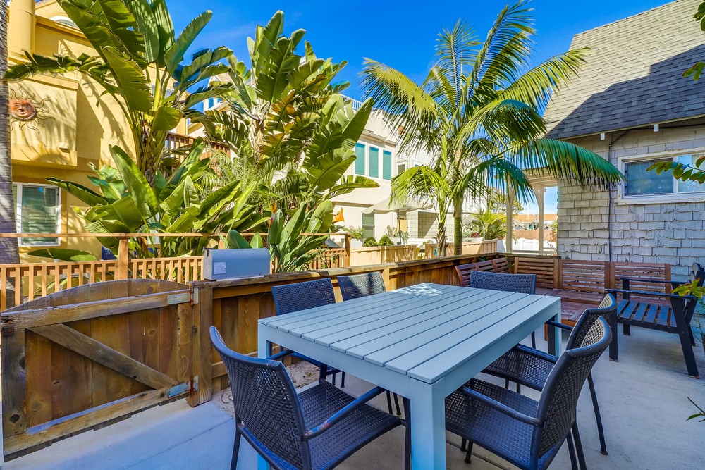 Virtual tour photo 7 of 65 for 819 Salem Ct