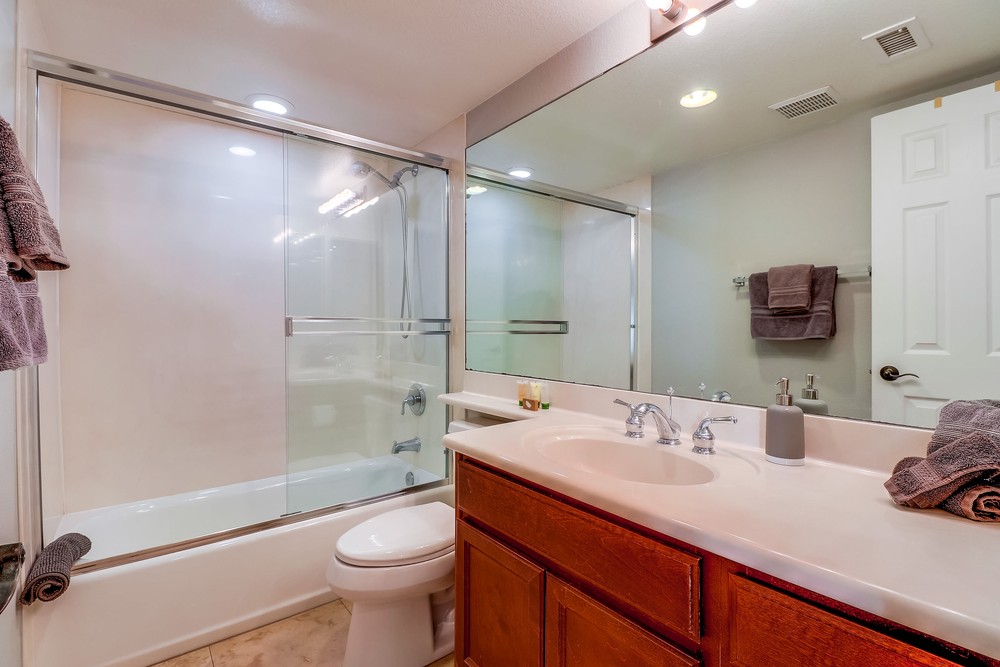 Virtual tour photo 50 of 65 for 819 Salem Ct