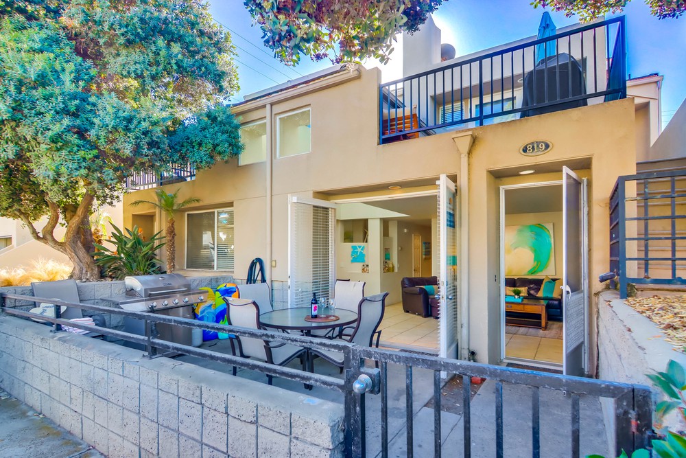Virtual tour photo 1 of 55 for 819 San Gabriel Pl