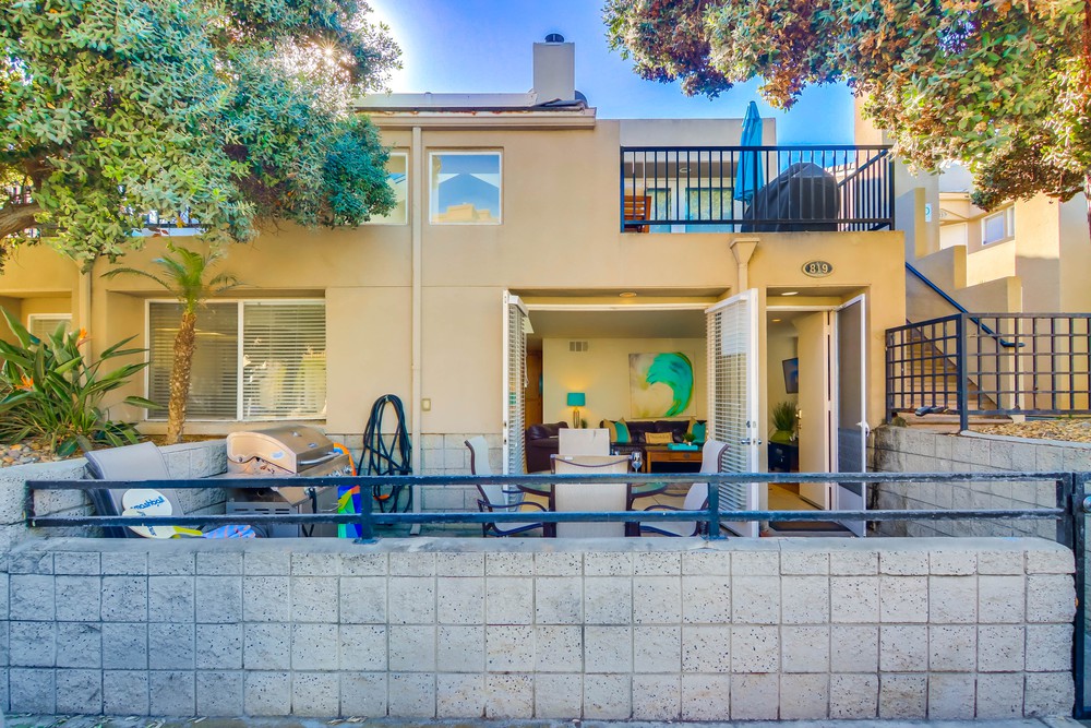 Virtual tour photo 3 of 55 for 819 San Gabriel Pl