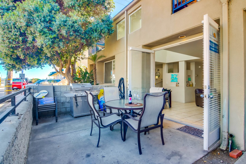 Virtual tour photo 5 of 55 for 819 San Gabriel Pl