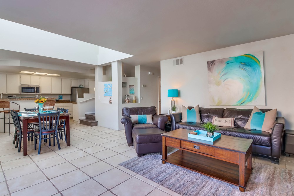 Virtual tour photo 13 of 55 for 819 San Gabriel Pl