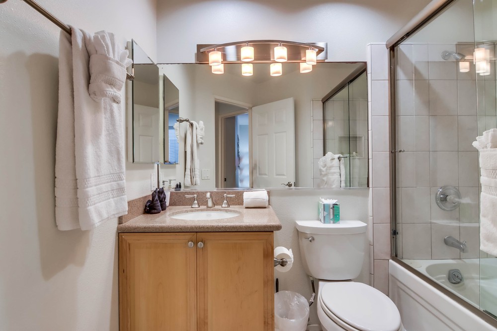 Virtual tour photo 35 of 55 for 819 San Gabriel Pl
