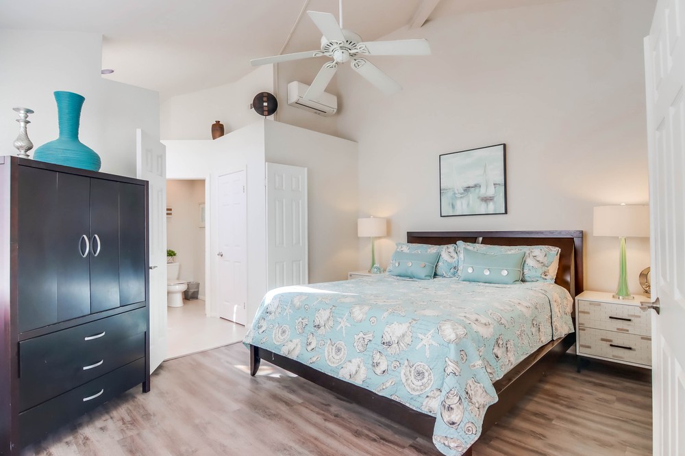 Virtual tour photo 40 of 55 for 819 San Gabriel Pl
