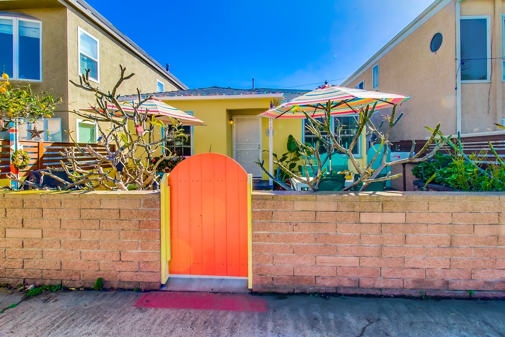 Virtual tour photo 1 of 67 for 819 San Luis Rey Pl