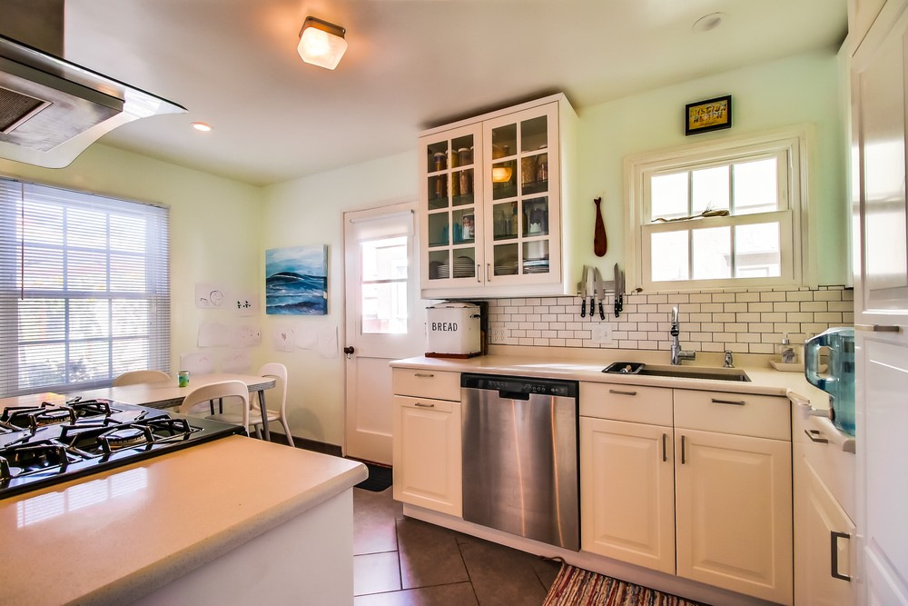 Virtual tour photo 17 of 67 for 819 San Luis Rey Pl