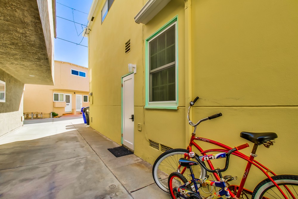Virtual tour photo 33 of 67 for 819 San Luis Rey Pl