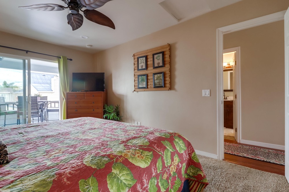 Virtual tour photo 22 of 46 for 819 Santa Clara Pl