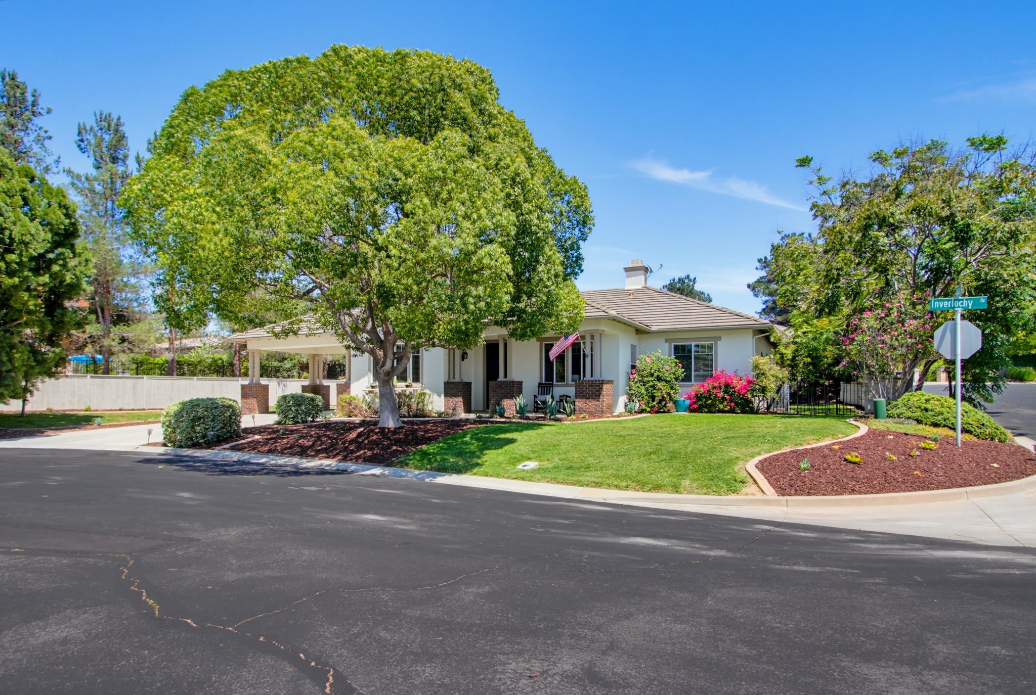 Virtual tour photo 5 of 76 for 820 Culloden Ct