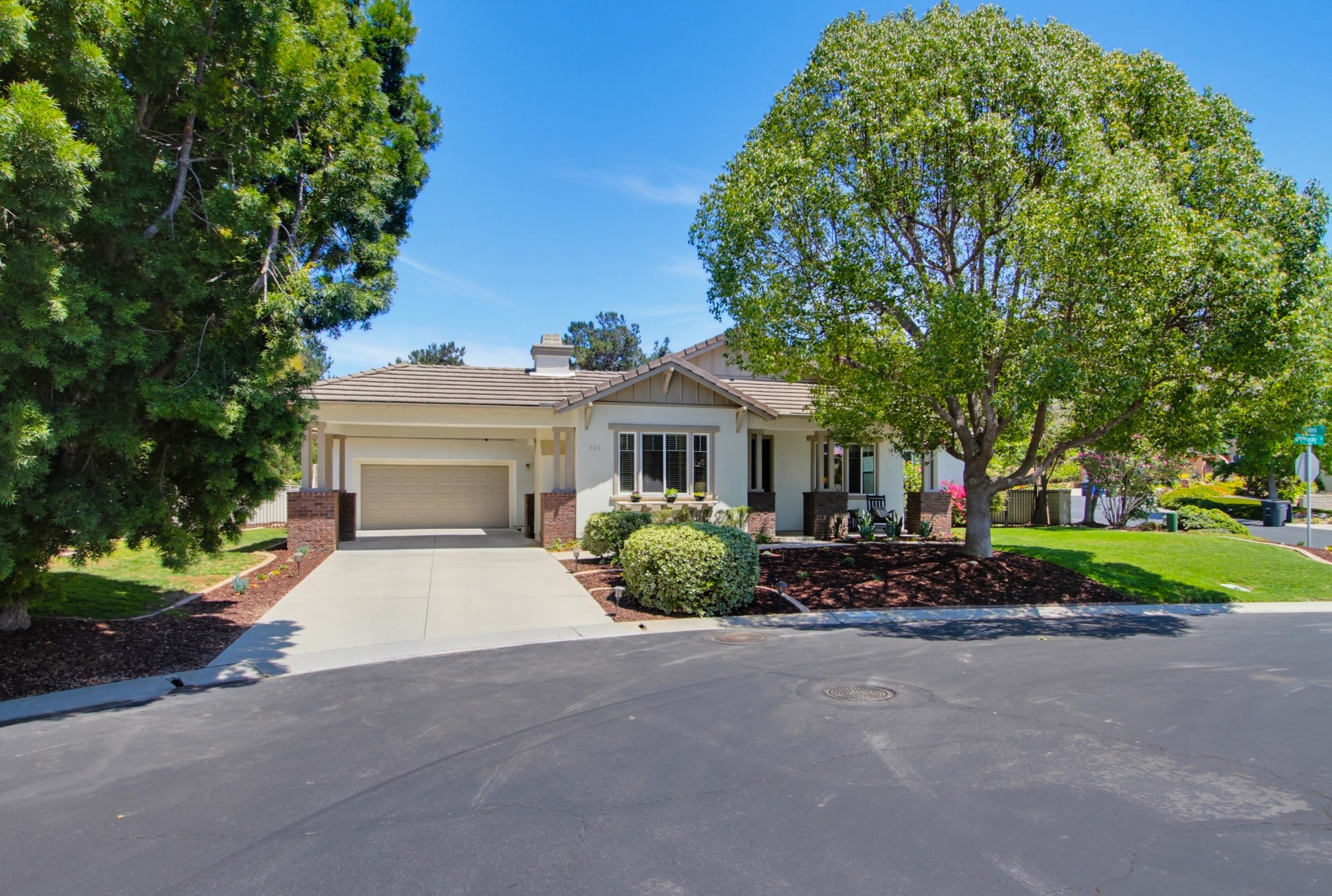 Virtual tour photo 7 of 76 for 820 Culloden Ct