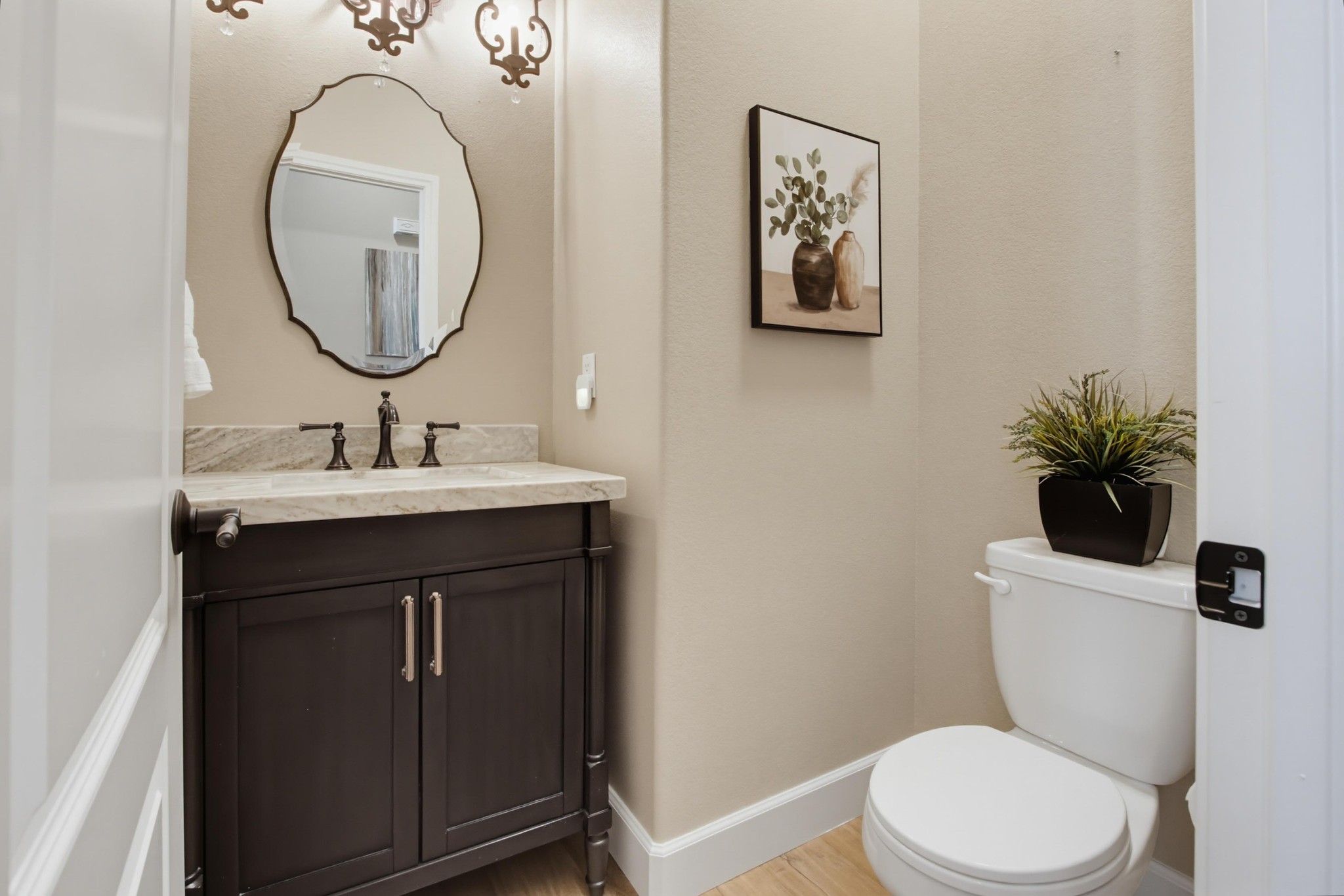 Virtual tour photo 34 of 76 for 820 Culloden Ct