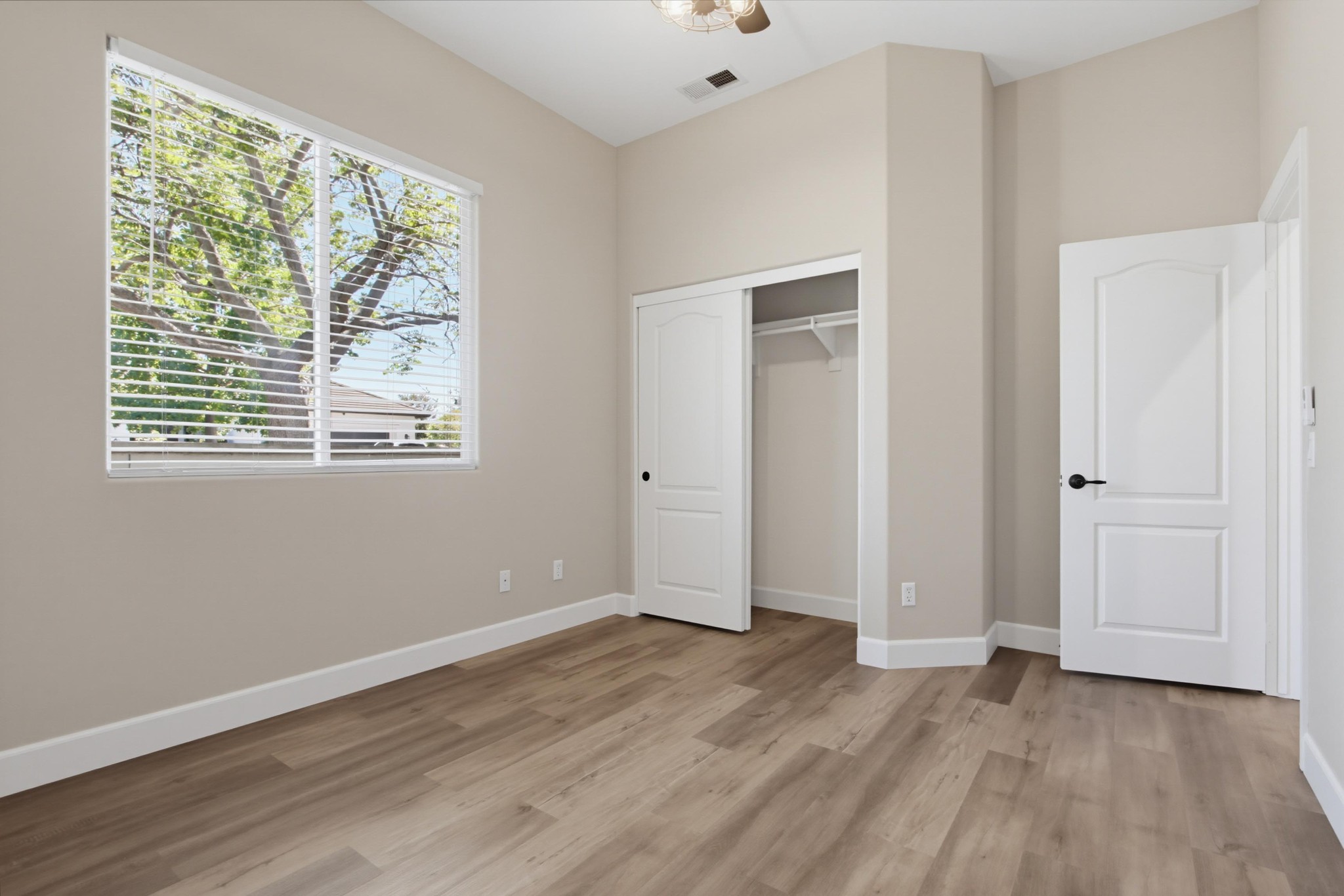 Virtual tour photo 41 of 76 for 820 Culloden Ct