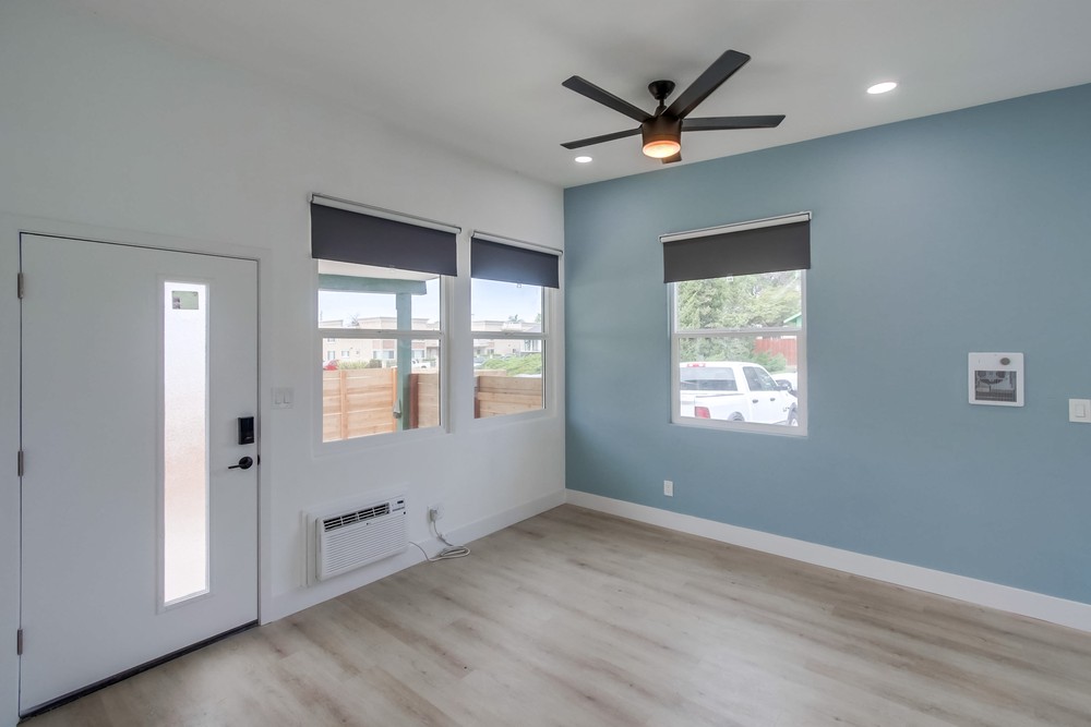 Virtual tour photo 10 of 54 for 821 Agate St