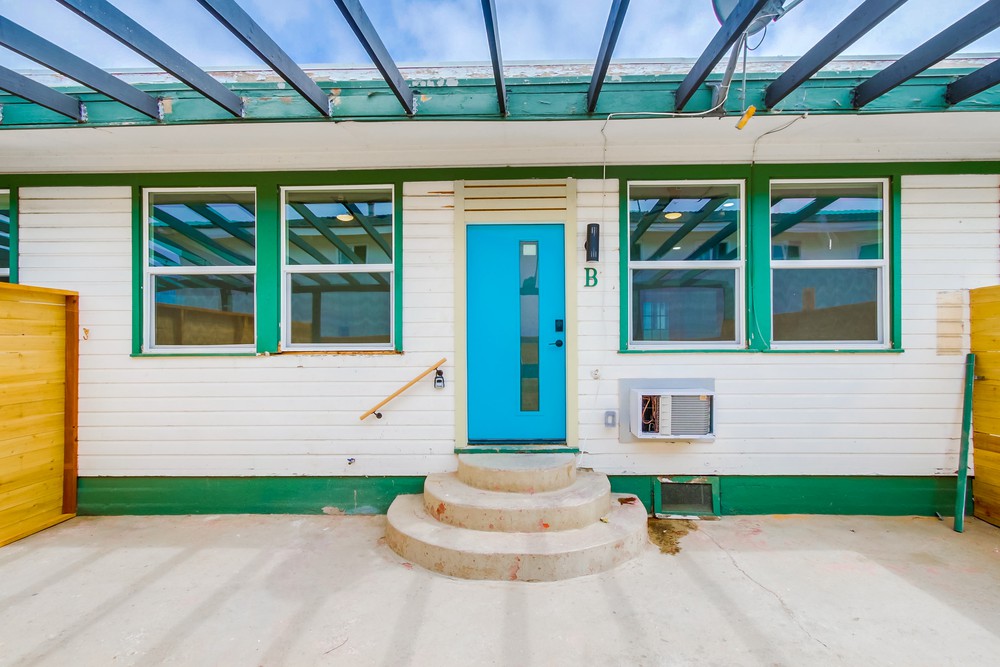 Virtual tour photo 30 of 54 for 821 Agate St