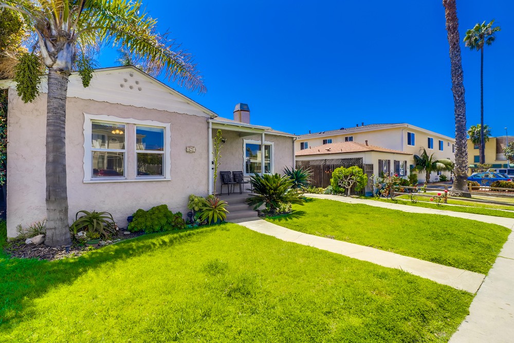 Virtual tour photo 3 of 43 for 821 Diamond St