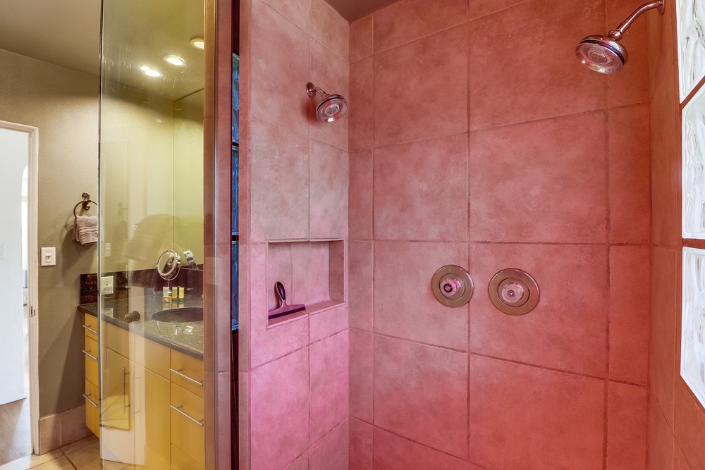 Virtual tour photo 32 of 43 for 821 Diamond St