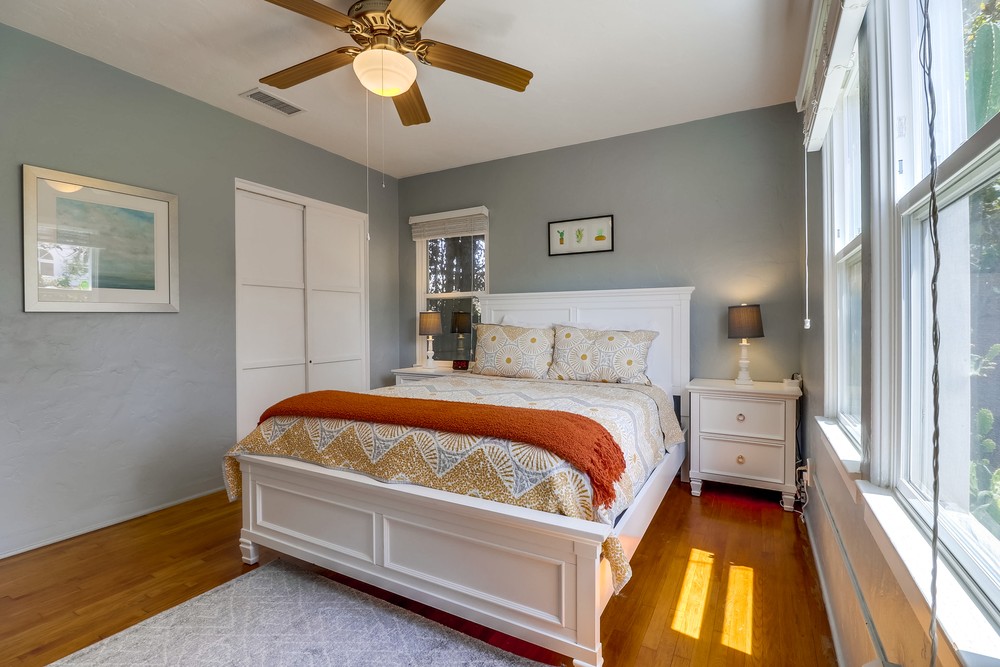 Virtual tour photo 36 of 43 for 821 Diamond St
