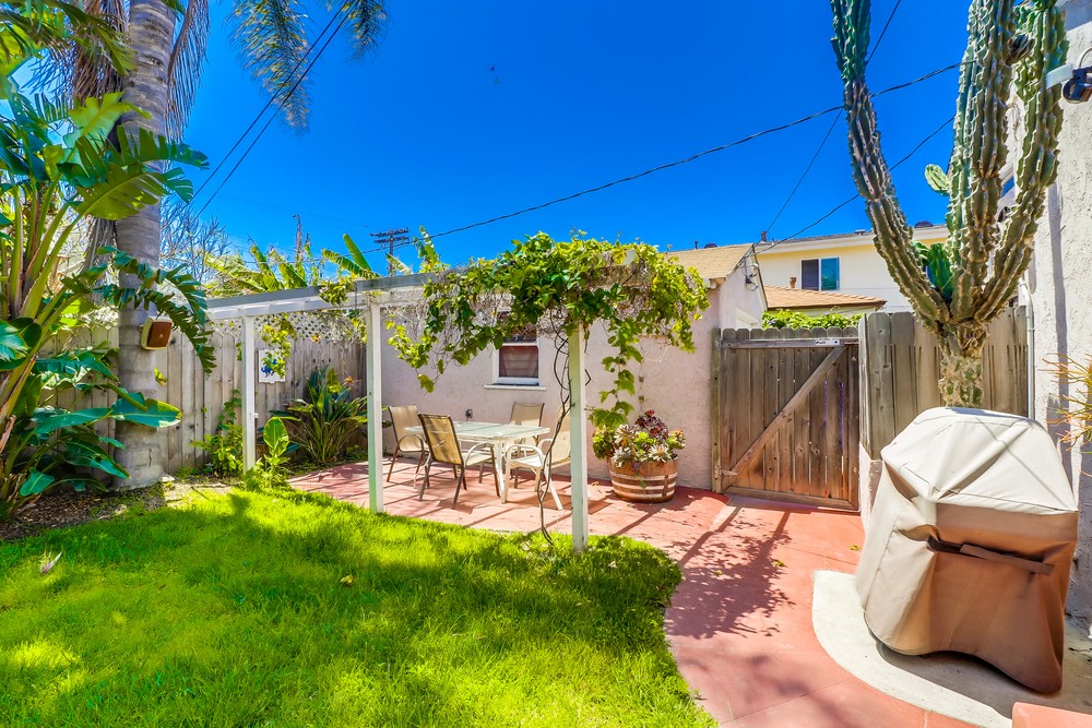 Virtual tour photo 40 of 43 for 821 Diamond St