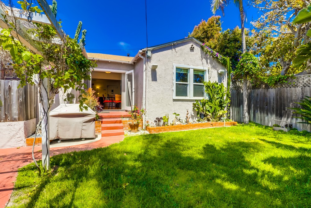 Virtual tour photo 42 of 43 for 821 Diamond St