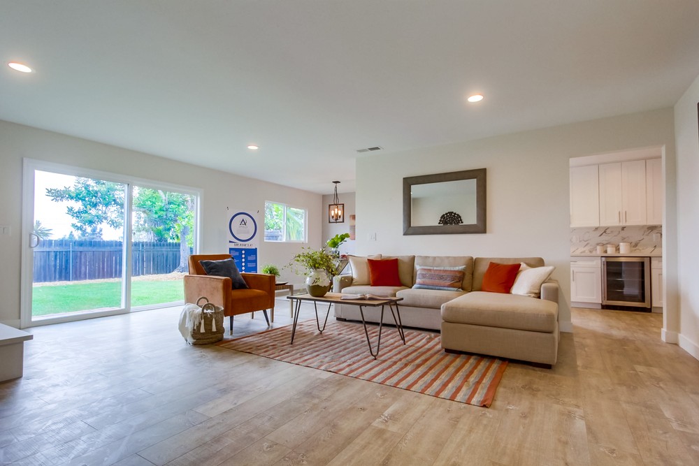 Virtual tour photo 9 of 45 for 8213 San Carlos Dr