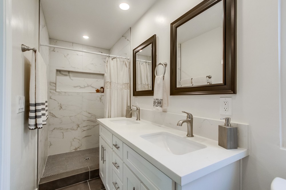 Virtual tour photo 25 of 45 for 8213 San Carlos Dr